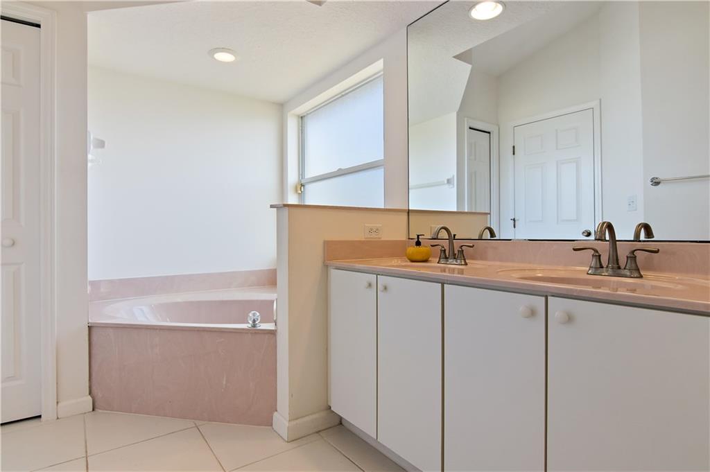 207 Southwest Ridgecrest Drive Port St. Lucie, FL 34953 - Photo 12 of 20 Gallery Image 12
