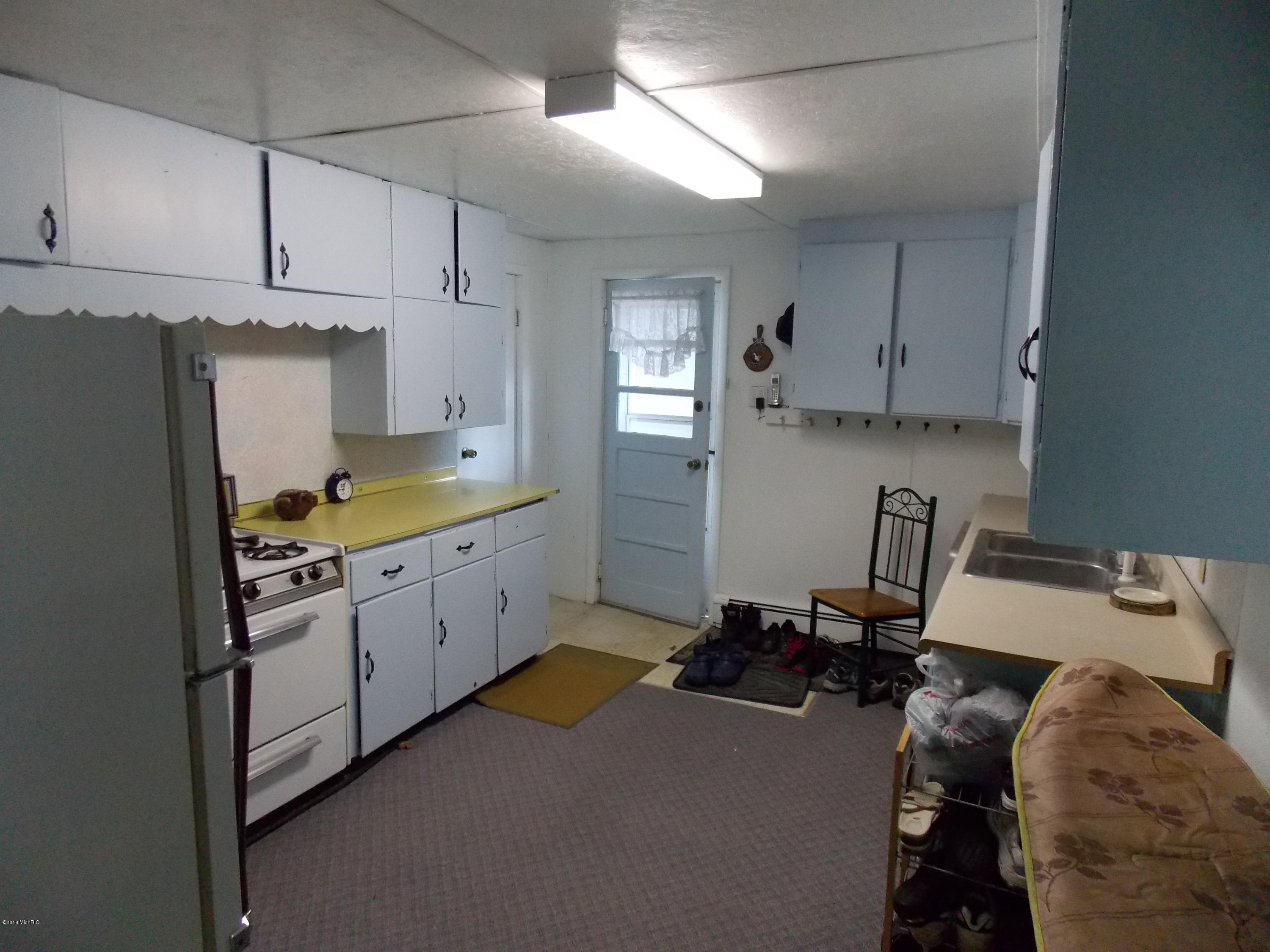 3145 Maple Road Manistee, MI 49660 - Photo 33 of 67 DSCN1889