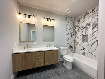 $2,000 | 2444 Carmel Street, Unit A, Houston, TX 77091