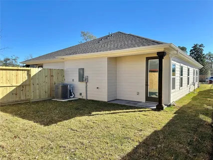 $2,000 | 2444 Carmel Street, Unit A, Houston, TX 77091