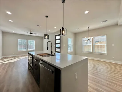 $2,000 | 2444 Carmel Street, Unit A, Houston, TX 77091