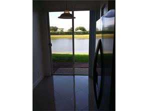 3125 Laurel Ridge Circle, Unit 3125 Riviera Beach, FL 33404 - Photo 12 of 31 Photo 12