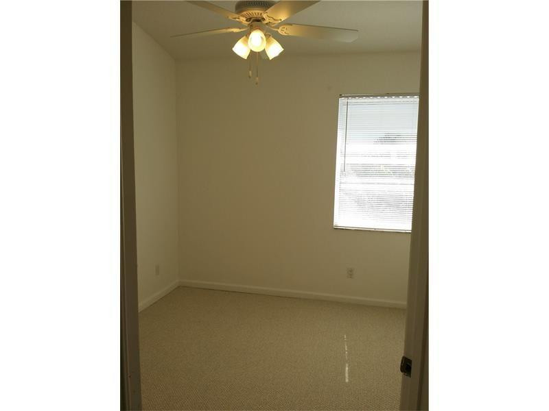 3125 Laurel Ridge Circle, Unit 3125 Riviera Beach, FL 33404 - Photo 17 of 31 Photo 17
