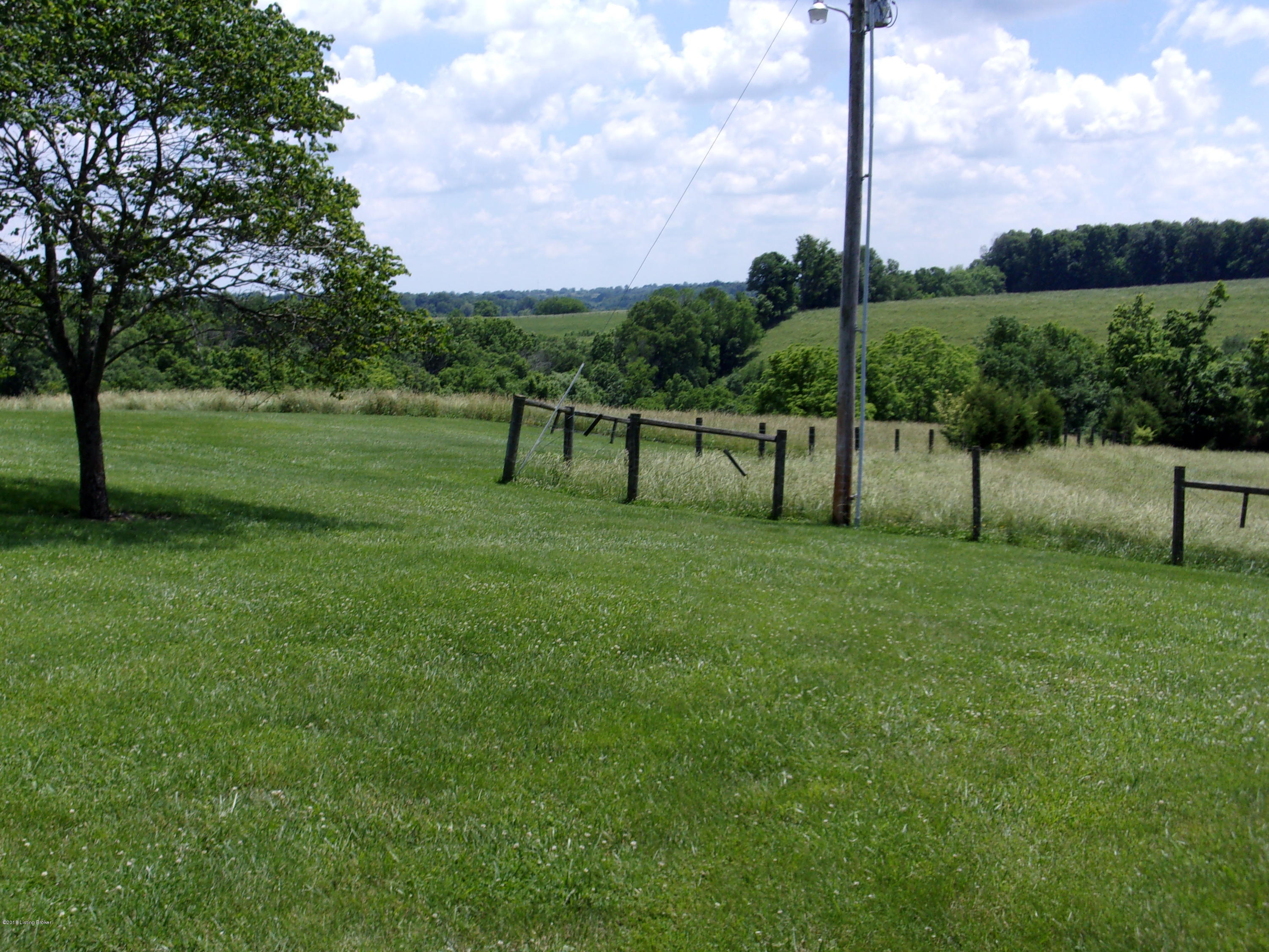 951 Highview Church Road Bloomfield, KY 40008 - Photo 38 of 41 101_0208
