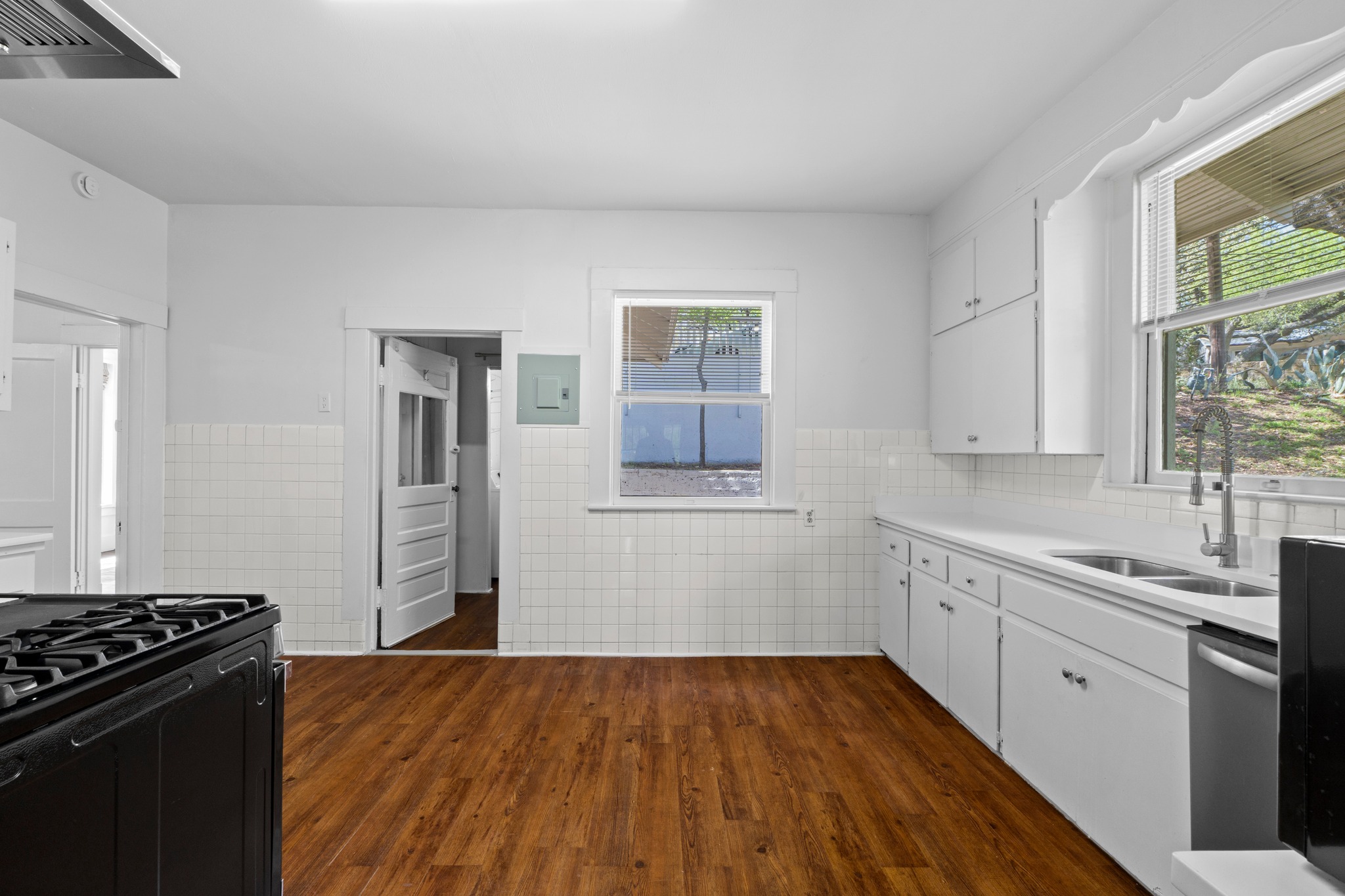 1117 Enfield Road Austin, TX 78703 - Photo 14 of 27