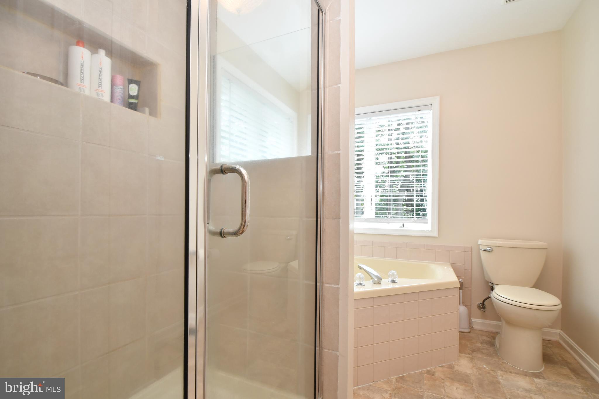 111 Holy Cross Road Street, MD 21154 - Photo 18 of 30 Bath (Master)