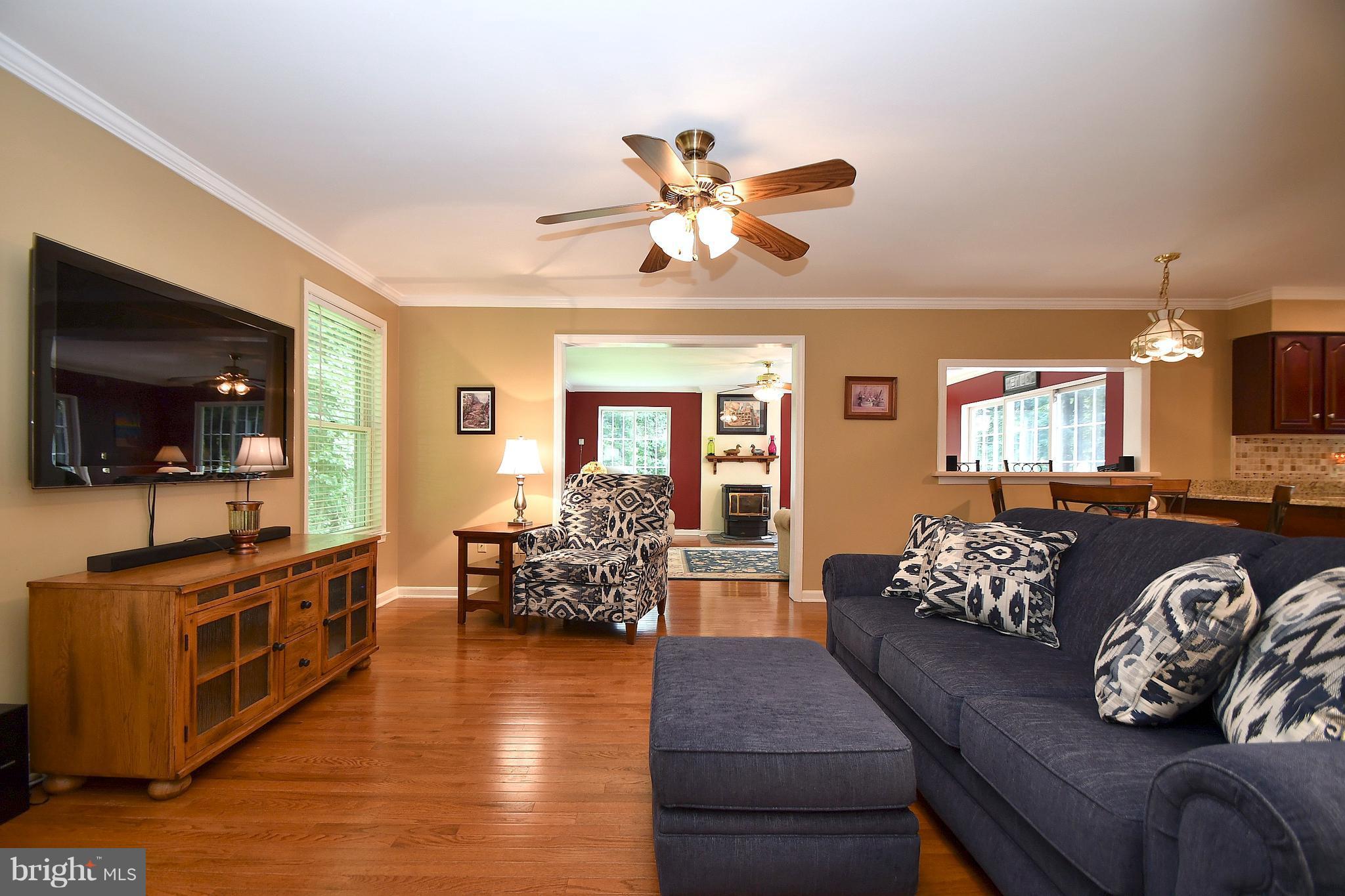 111 Holy Cross Road Street, MD 21154 - Photo 10 of 30 Family Room