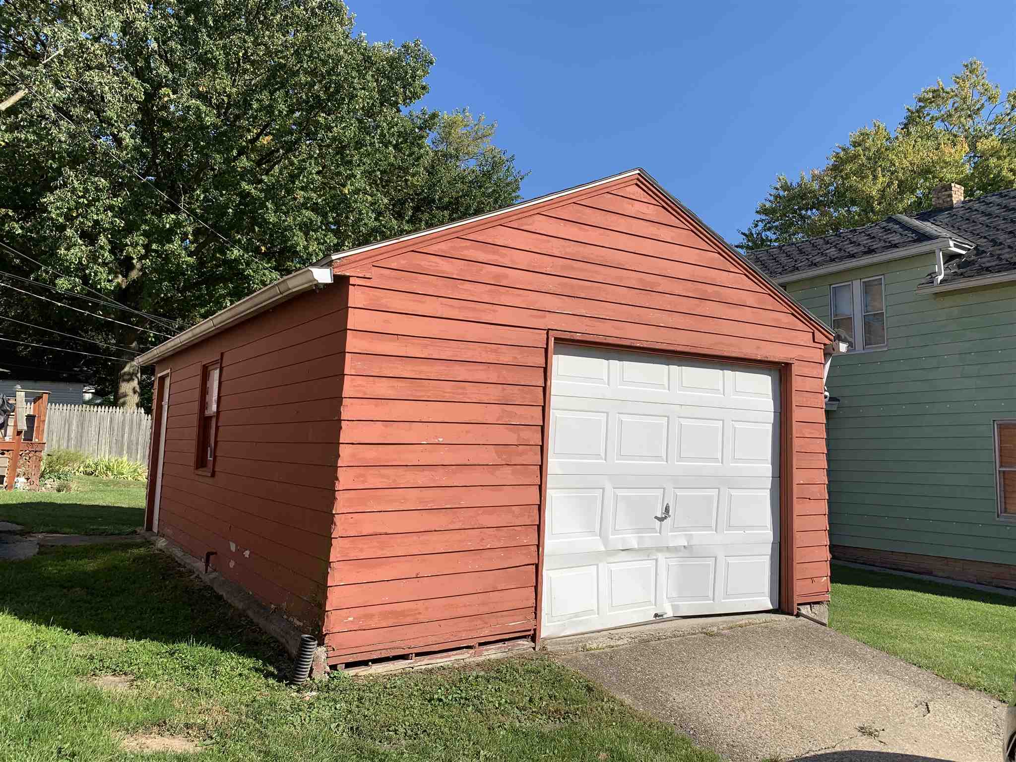 1040 Delaware Avenue Fort Wayne, IN 46805 - Photo 3 of 19