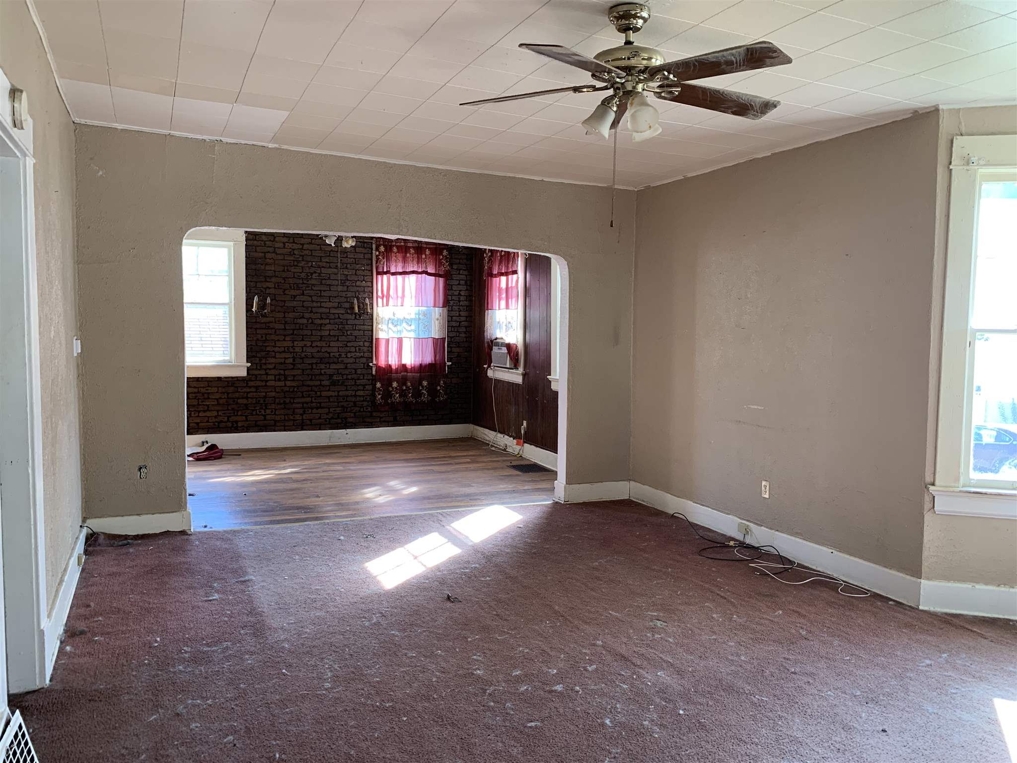 1040 Delaware Avenue Fort Wayne, IN 46805 - Photo 6 of 19