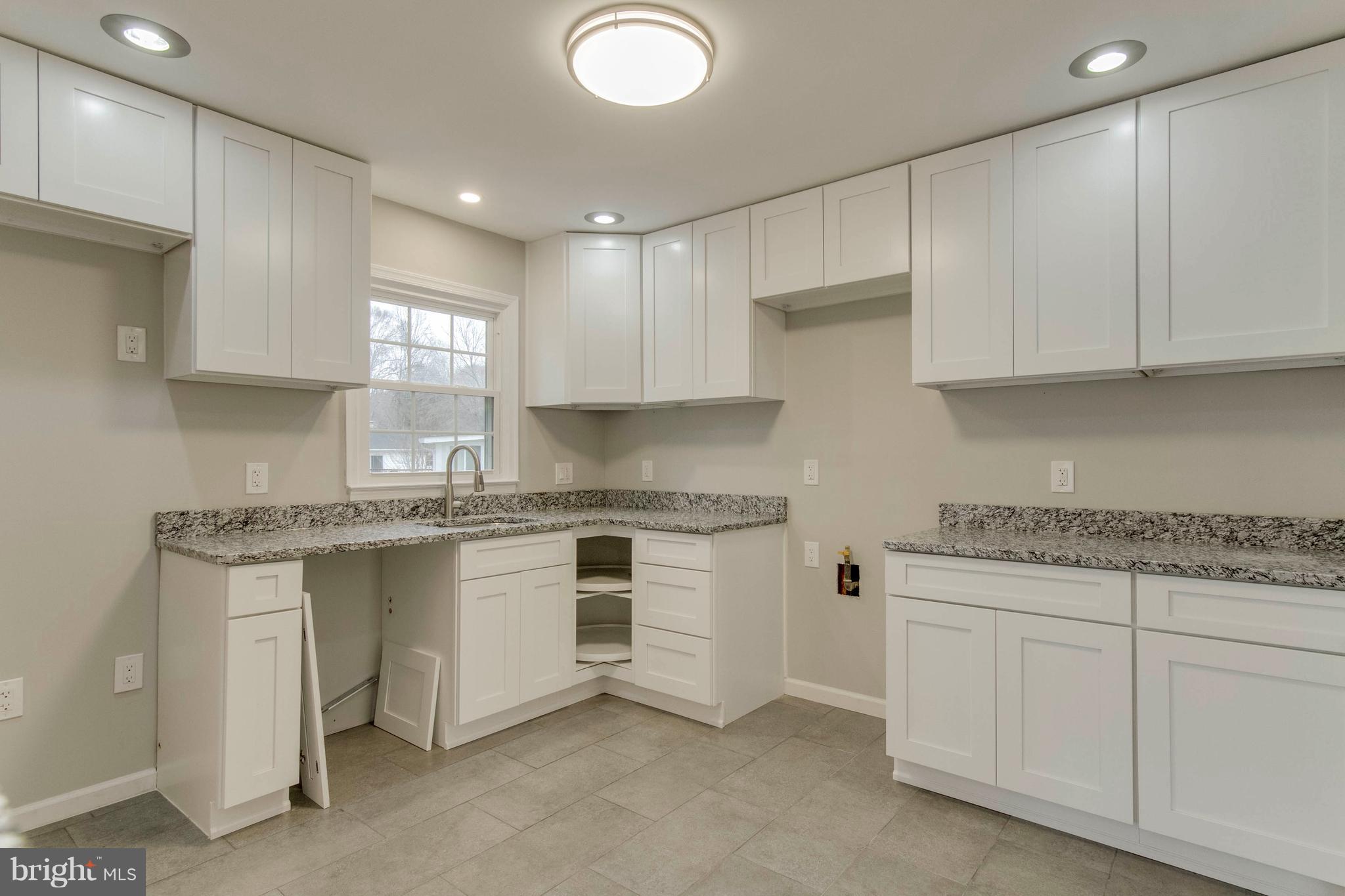 13405 Kingsman Road Woodbridge, VA 22193 - Photo 13 of 42 Remodeled Kitchen