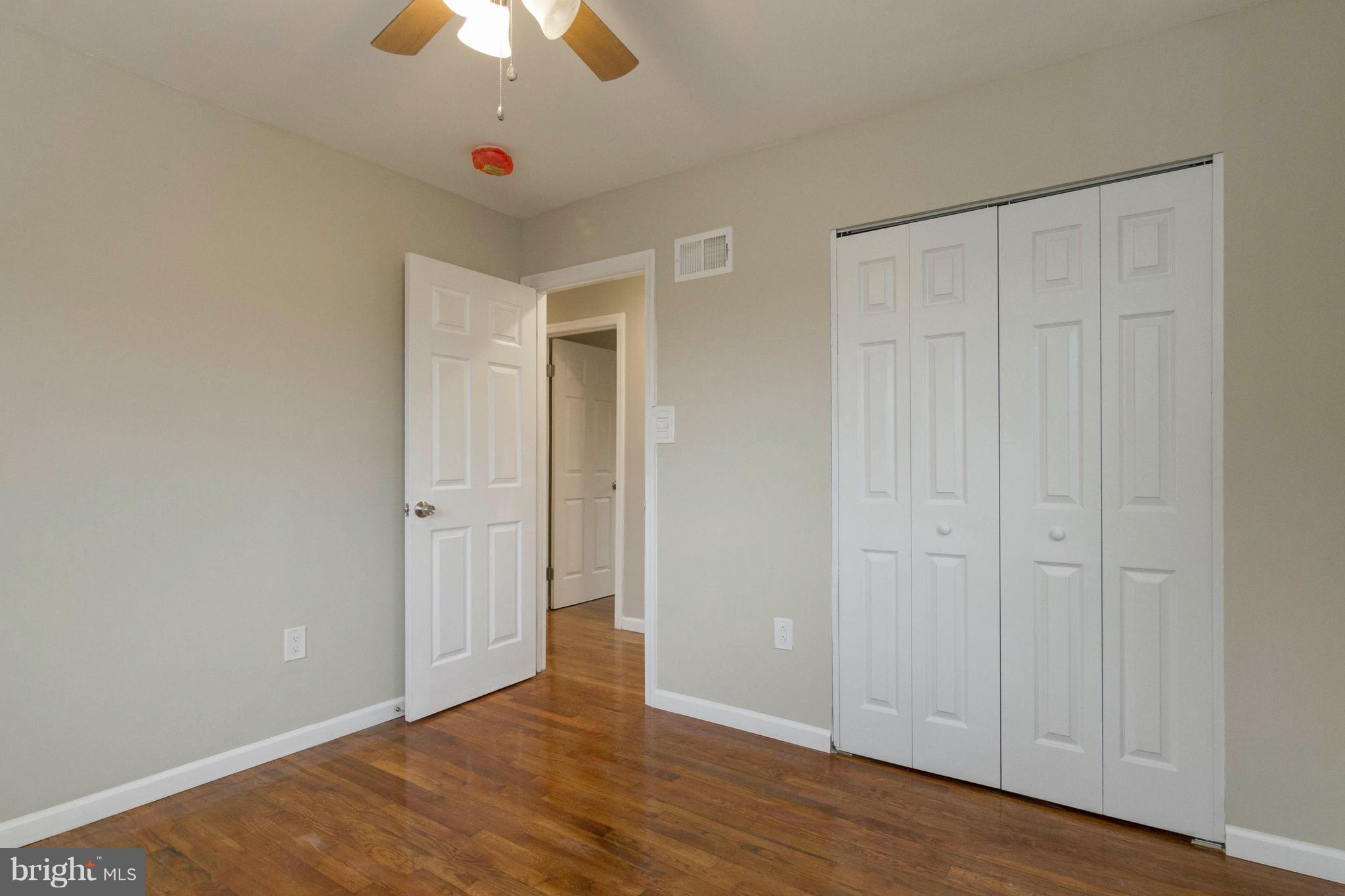 13405 Kingsman Road Woodbridge, VA 22193 - Photo 23 of 42 Third Bedroom Upper Level