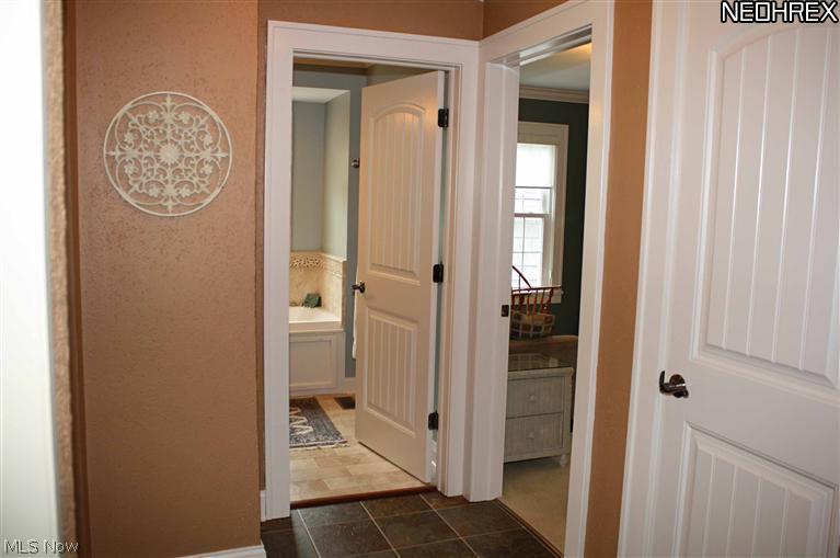 7627 Chagrin Road Chagrin Falls, OH 44023 - Photo 24 of 24 Gallery Image 24