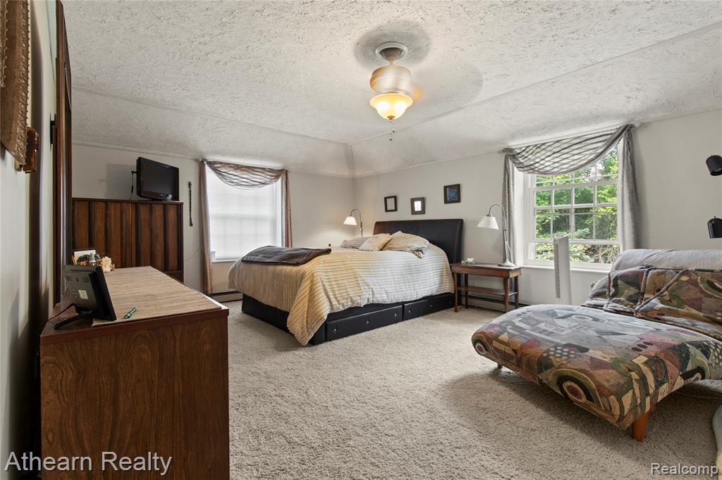 12427 Foley Road Fenton, MI 48430 - Photo 39 of 47
