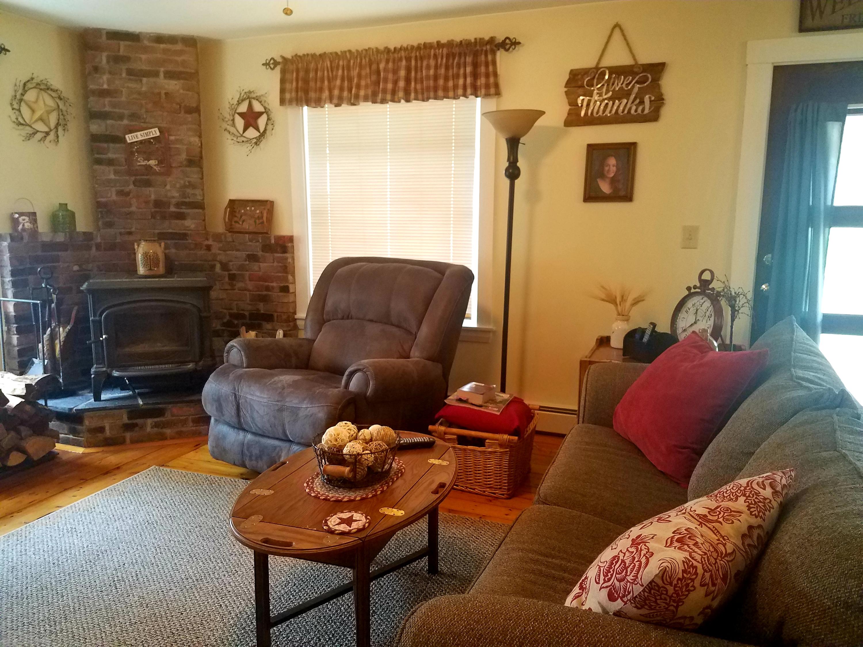 39 Lebanon Road Winterport, ME 04496 - Photo 9 of 19 Hearth