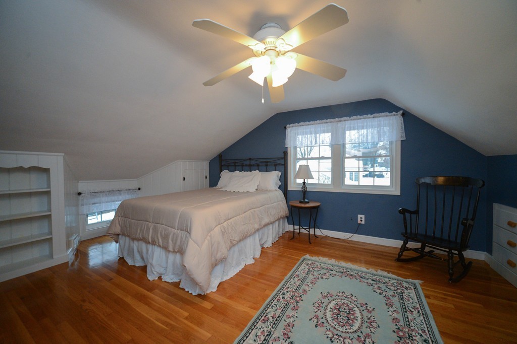 61 Ridge Road Marlborough, MA 01752 - Photo 19 of 29 Gallery Image 19