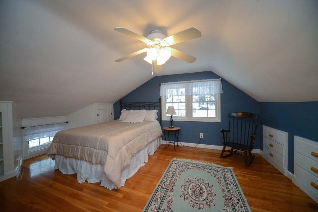 61 Ridge Road Marlborough, MA 01752 - Photo 21 of 29 Gallery Image 21
