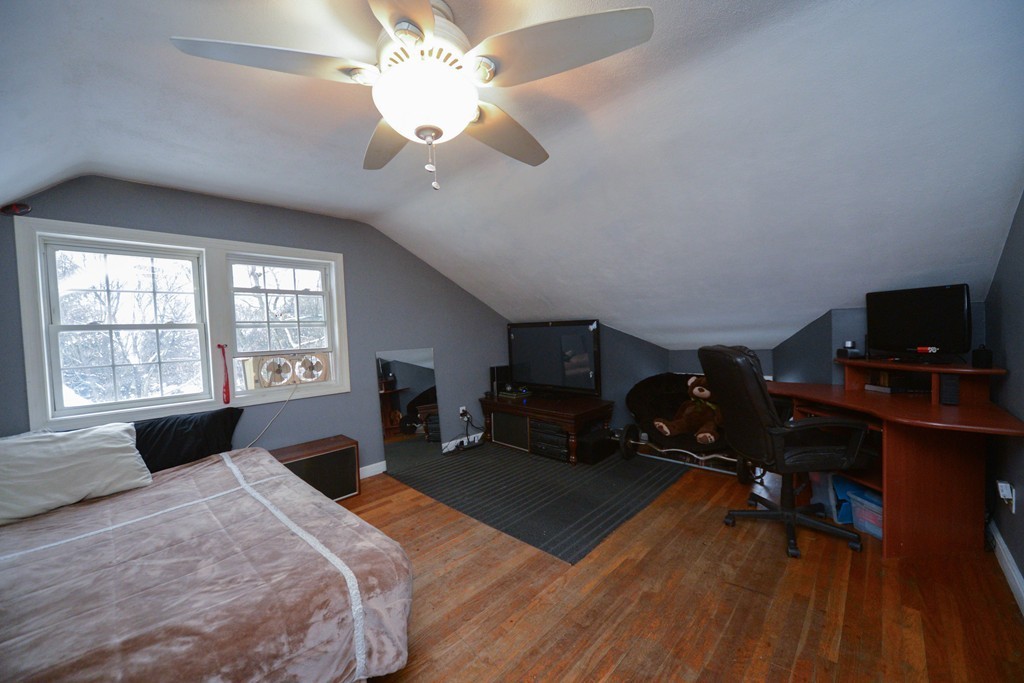 61 Ridge Road Marlborough, MA 01752 - Photo 22 of 29 Gallery Image 22