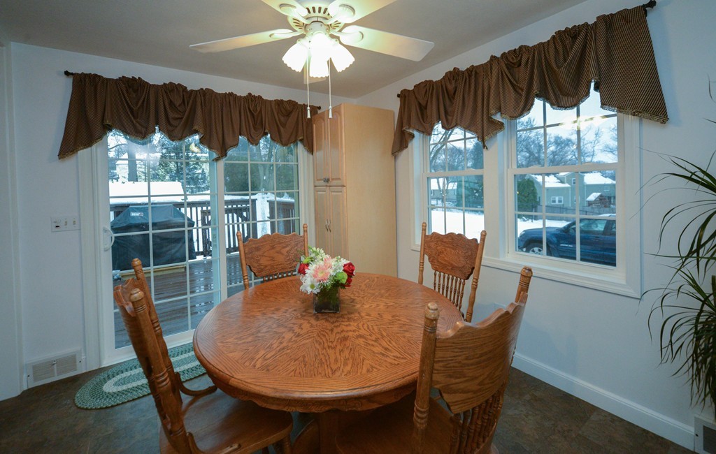 61 Ridge Road Marlborough, MA 01752 - Photo 7 of 29 Gallery Image 7