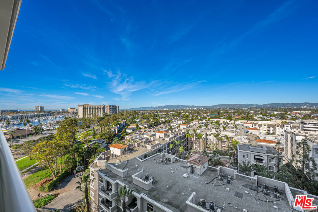 13700 Marina Pointe Drive, Unit 1007 Marina del Rey, CA 90292 - Photo 4 of 53 a view of a city