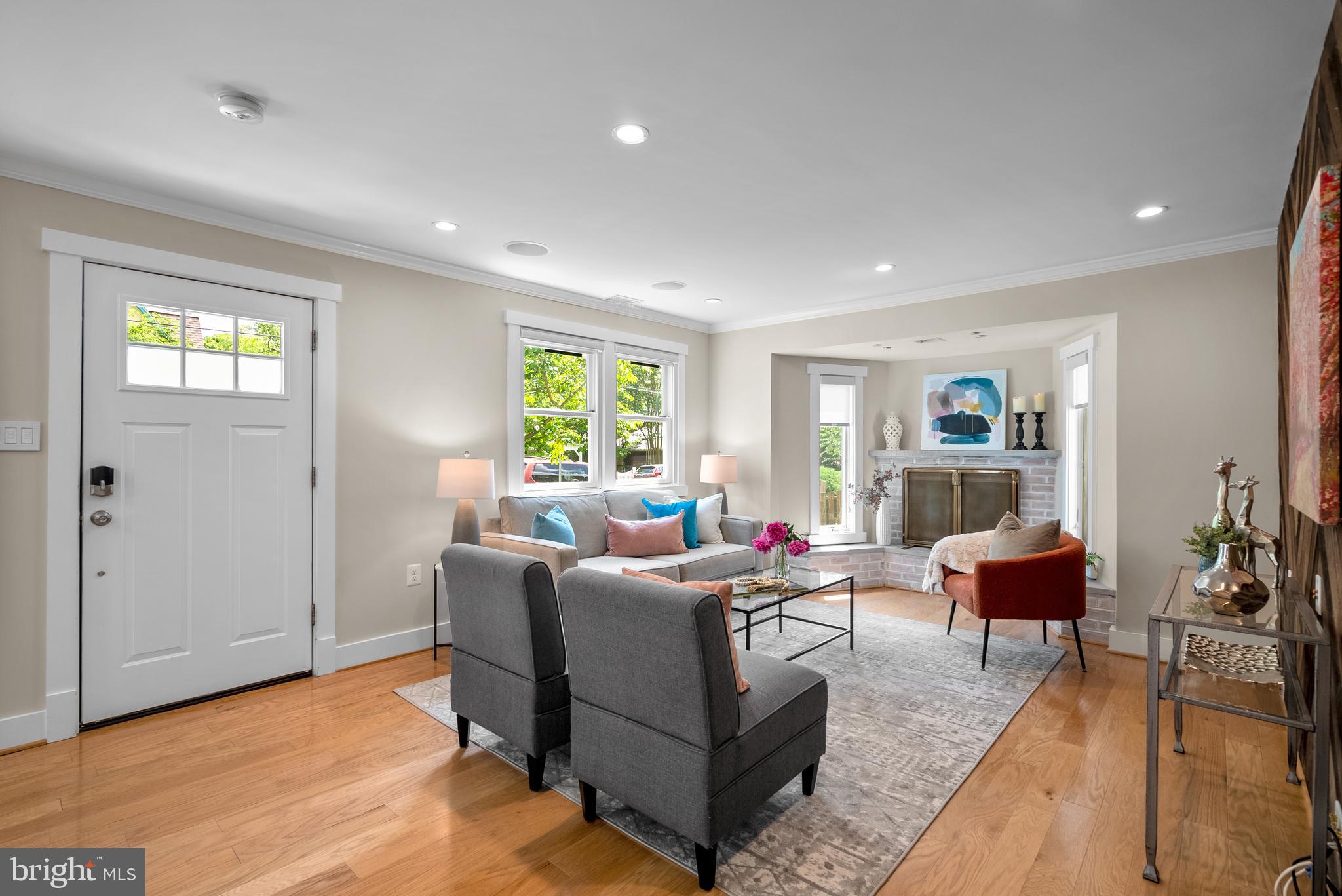 5 Webb Road Cabin John, MD 20818 - Photo 3 of 46 a living room with furniture and wooden floor