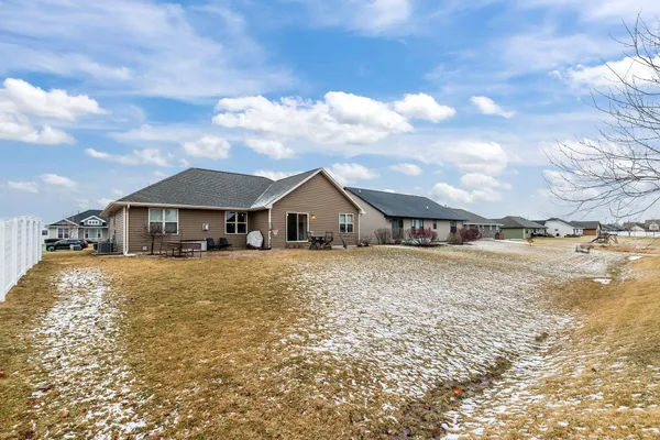 $440,000 | 3434 Tulip Trail, Appleton, WI 54913