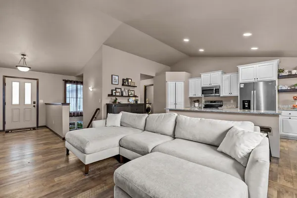 $440,000 | 3434 Tulip Trail, Appleton, WI 54913