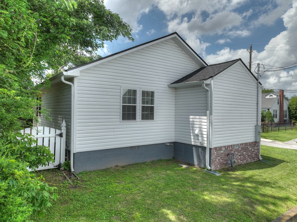 61 Delaware Street Ellijay, GA 30540 - Photo 31 of 36 Gallery Image 31