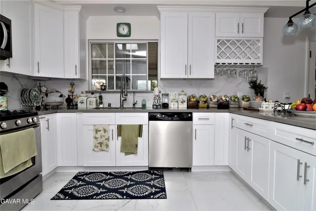 $1,200,000 | 3848 Avenue T4 E Palmdale Ca East, Palmdale, CA 93550