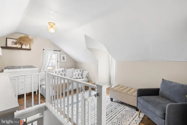 $529,000 | 541 Woodside Avenue, Berwyn, PA 19312