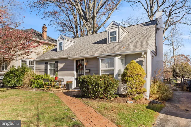 $529,000 | 541 Woodside Avenue, Berwyn, PA 19312