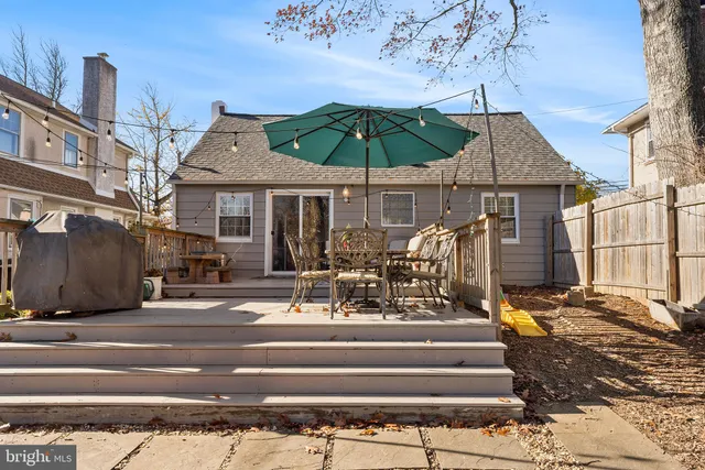 $529,000 | 541 Woodside Avenue, Berwyn, PA 19312