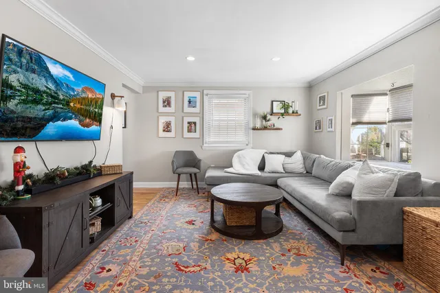 $529,000 | 541 Woodside Avenue, Berwyn, PA 19312