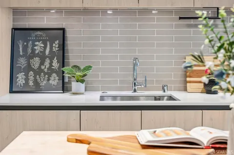 $1,029,000 | 1000 3rd Street, Unit 720, San Francisco, CA 94158