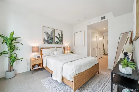 $1,029,000 | 1000 3rd Street, Unit 720, San Francisco, CA 94158