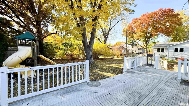 $240,000 | 7103 North Manning Drive, Peoria, IL 61614