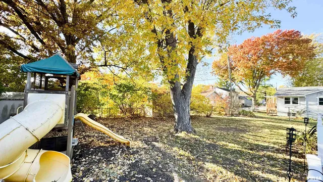 $240,000 | 7103 North Manning Drive, Peoria, IL 61614