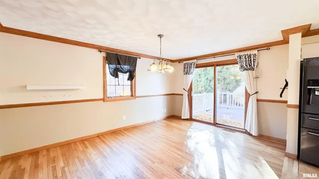 $240,000 | 7103 North Manning Drive, Peoria, IL 61614