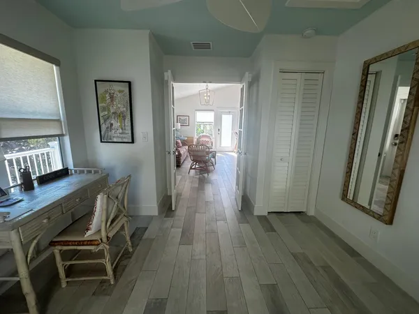 $4,950 | 323 Northeast 7th Avenue, Unit B, Delray Beach, FL 33483