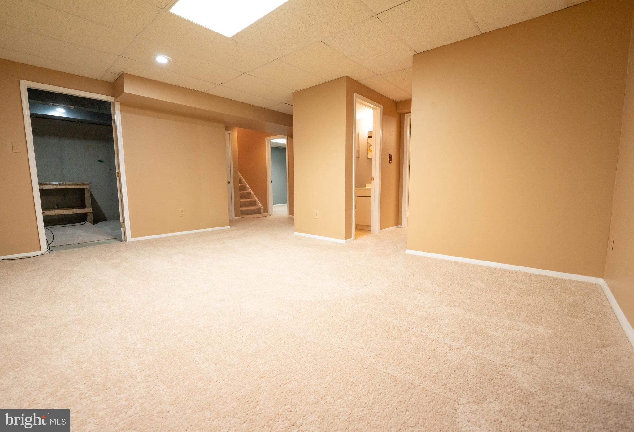 115 Troon Circle Mount Airy, MD 21771 - Photo 25 of 40 central LL family room