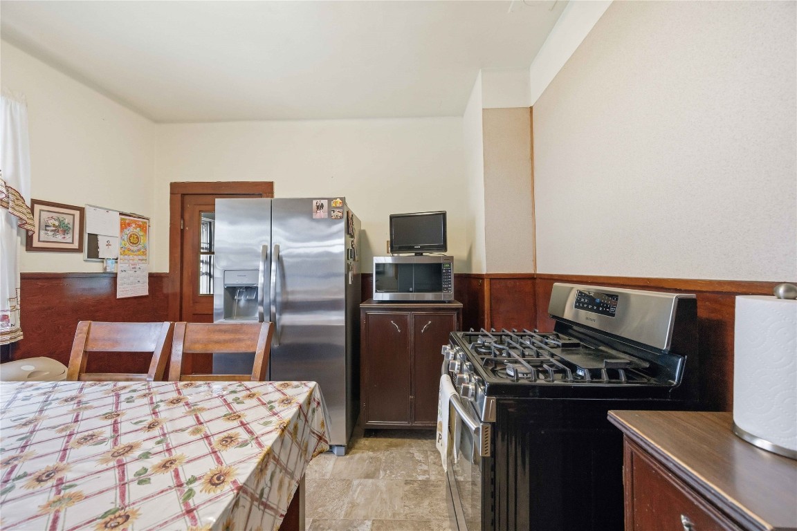 1409 Morris Street Houston, TX 77009 - Photo 11 of 26