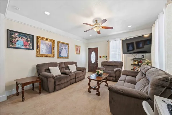 $279,900 | 1409 Morris Street, Houston, TX 77009