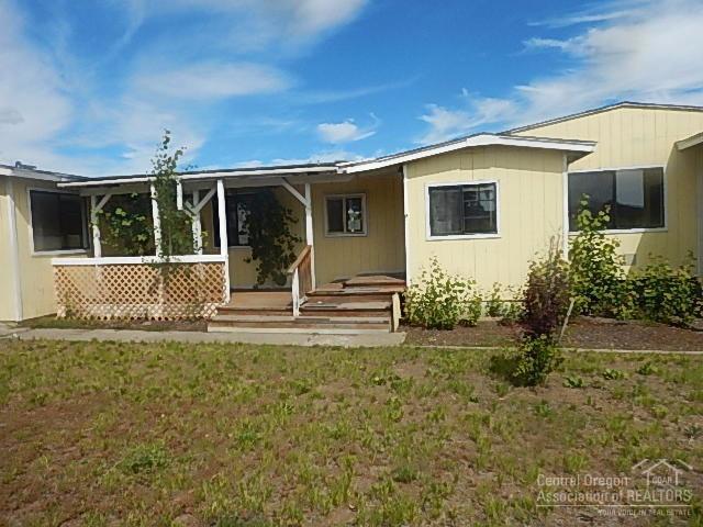 7460 Edwards Road Prineville, OR 97754 - Photo 3 of 17 Gallery Image 3