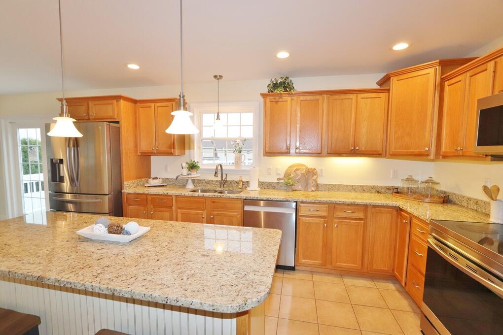 154 Judson Boulevard Bangor, ME 04401 - Photo 10 of 50 IMG_6626 (Copy)