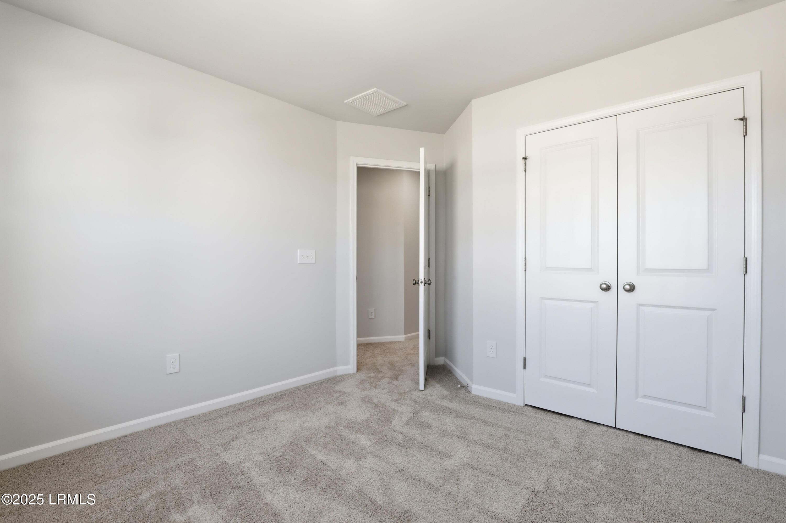 598 Aviation Drive Ridgeland, SC 29936 - Photo 23 of 28 Bedroom 3