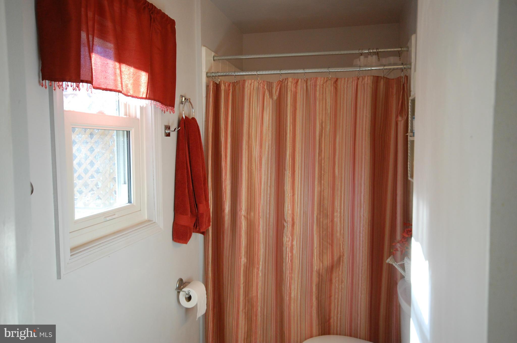 3617 Colony Road Fairfax, VA 22030 - Photo 13 of 30 Bath (Master)