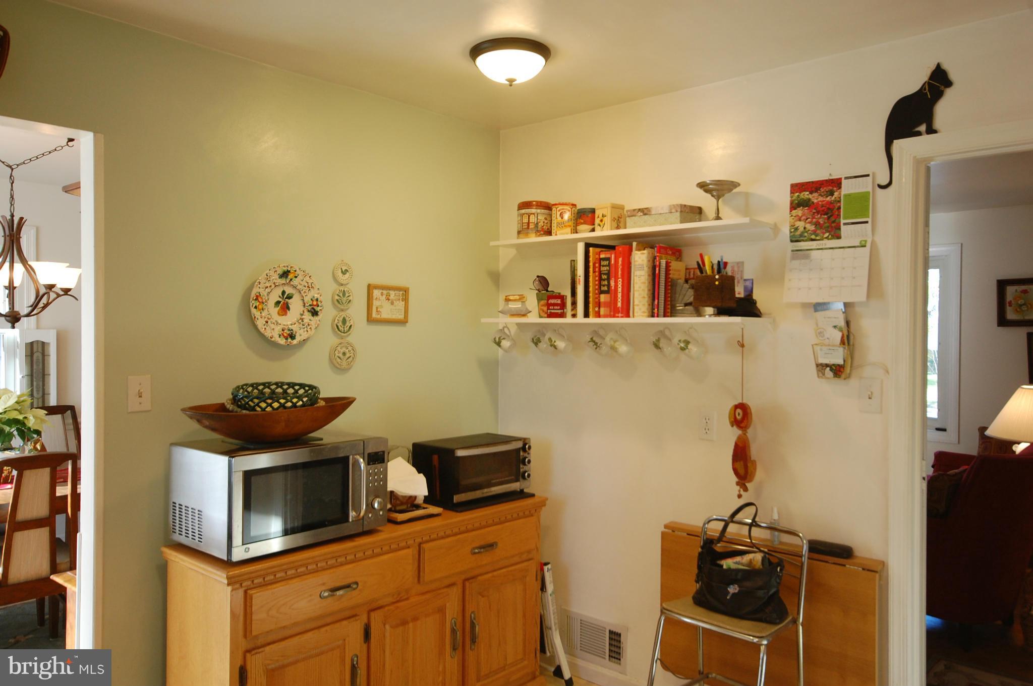 3617 Colony Road Fairfax, VA 22030 - Photo 9 of 30 Kitchen