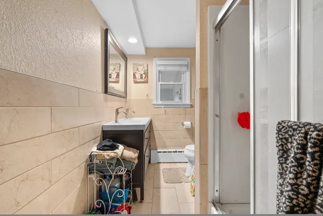 $410,000 | 523 Chamberlain Hill Road, Haddam, CT 06441