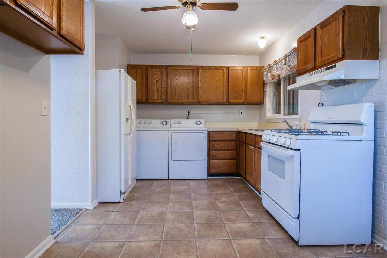 501 West Russell Road Tecumseh, MI 49286 - Photo 3 of 21 31358204-2.JPG