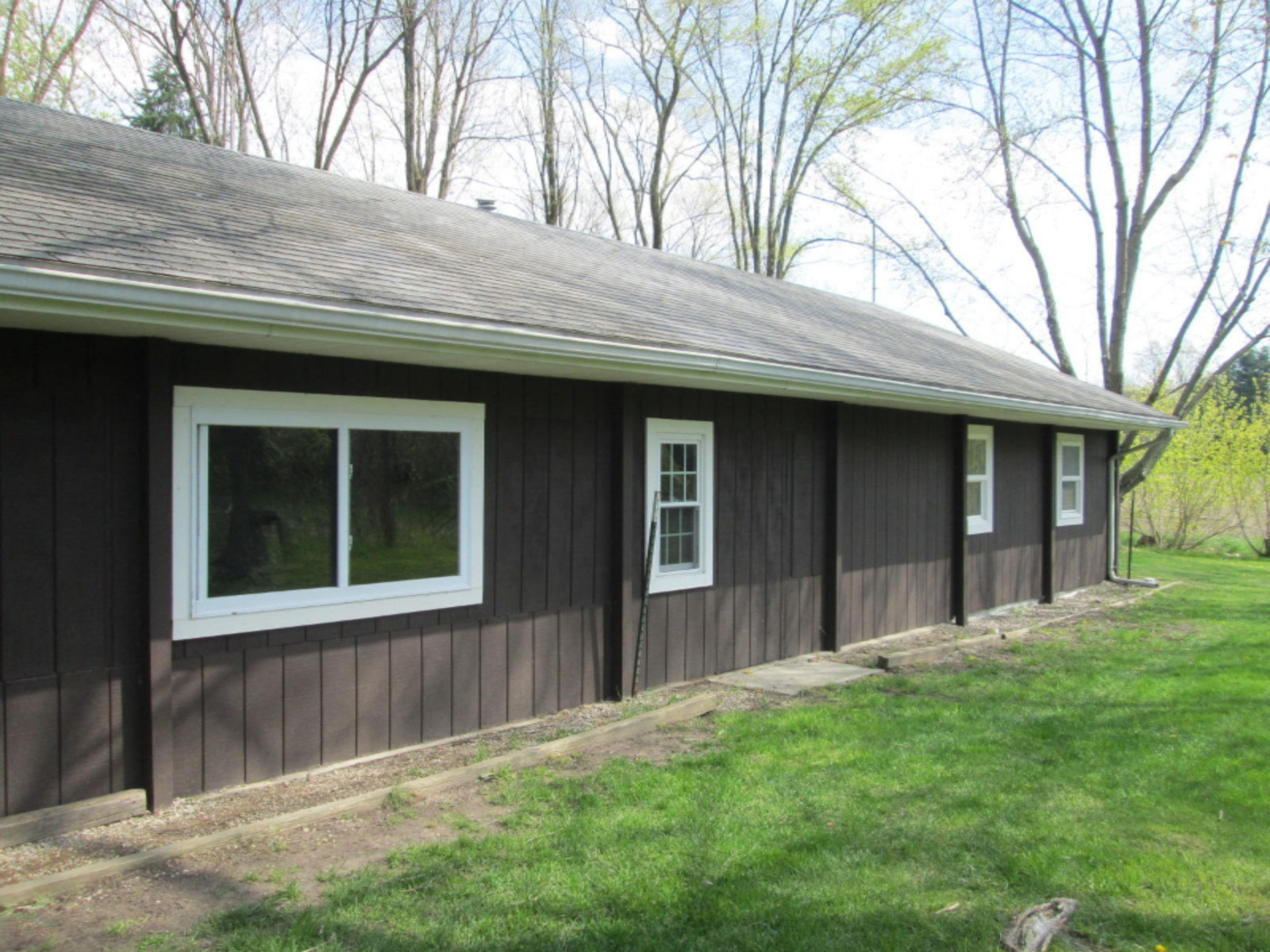 13984 South Log Cabin Road Three Oaks, MI 49128 - Photo 4 of 18 IMG_5008