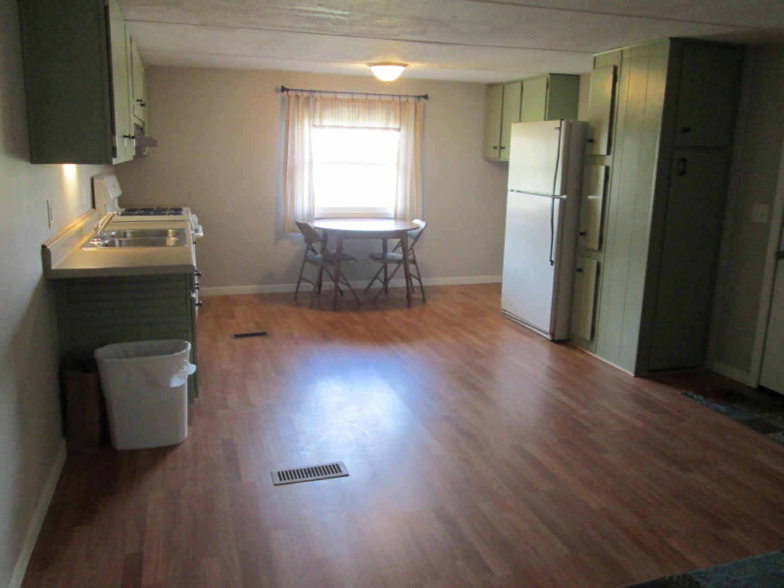 13984 South Log Cabin Road Three Oaks, MI 49128 - Photo 7 of 18 IMG_5011